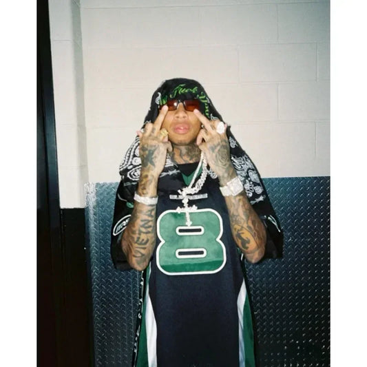 European and American Hip-hop Enthusiasts V-neck Short Sleeved T-shirt Retro Rugby Tops